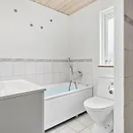 Vakantiehuis 3 Bedroom Stunning In
