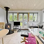 3 Bedroom Stunning In * Otterup