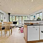 Vakantiehuis 3 Bedroom Stunning In Otterup